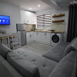 jm-luxury-apartments-saranda.albaniahotels.org/