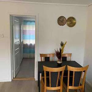  Appartement Lovely 2 Bedroom With Free Parking